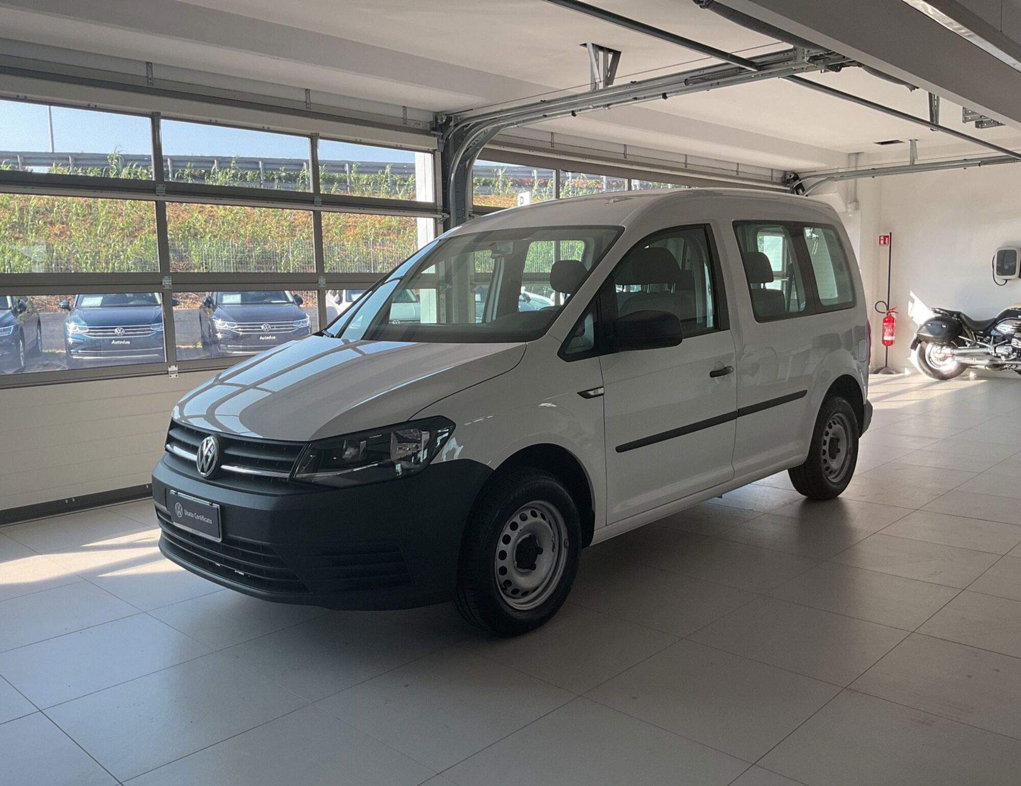 Volkswagen Caddy 2.0 TDI 102 CV  del 2020 usata a Salerno