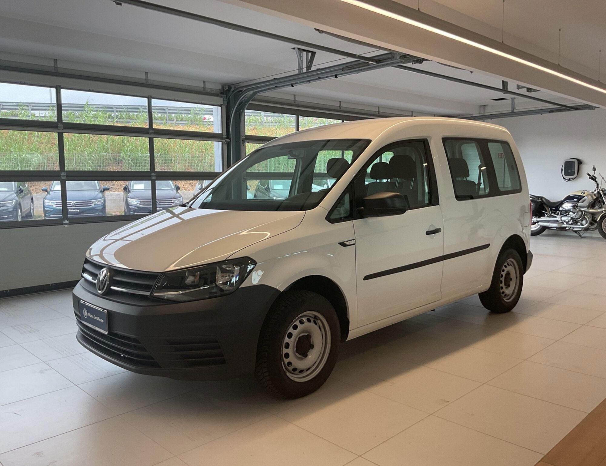 Volkswagen Veicoli Commerciali Caddy 2.0 TDI 102 CV Furgone Business  del 2020 usata a Salerno