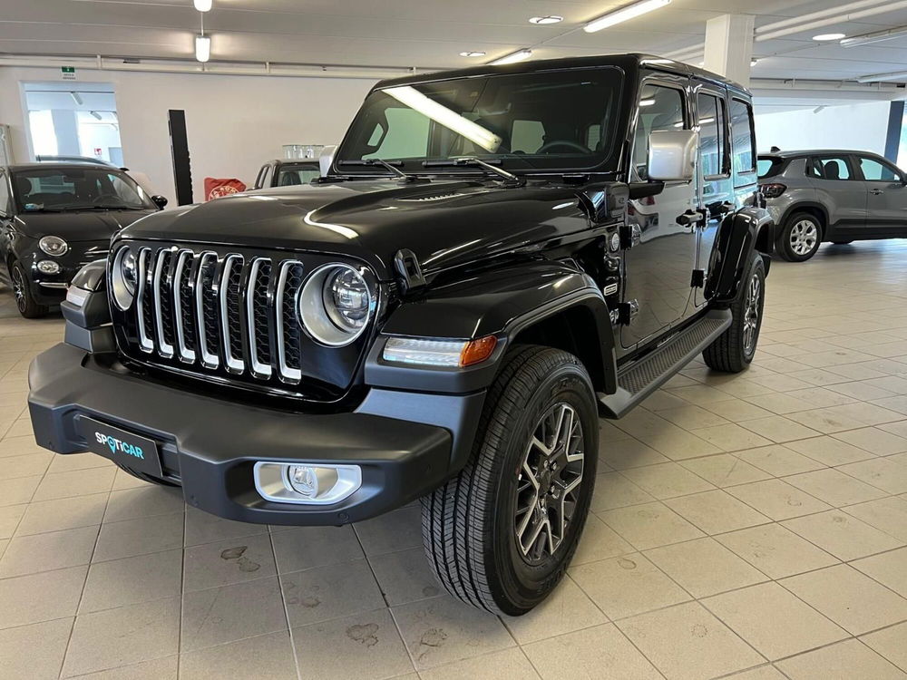 Jeep Wrangler Unlimited nuova a Arezzo (3)