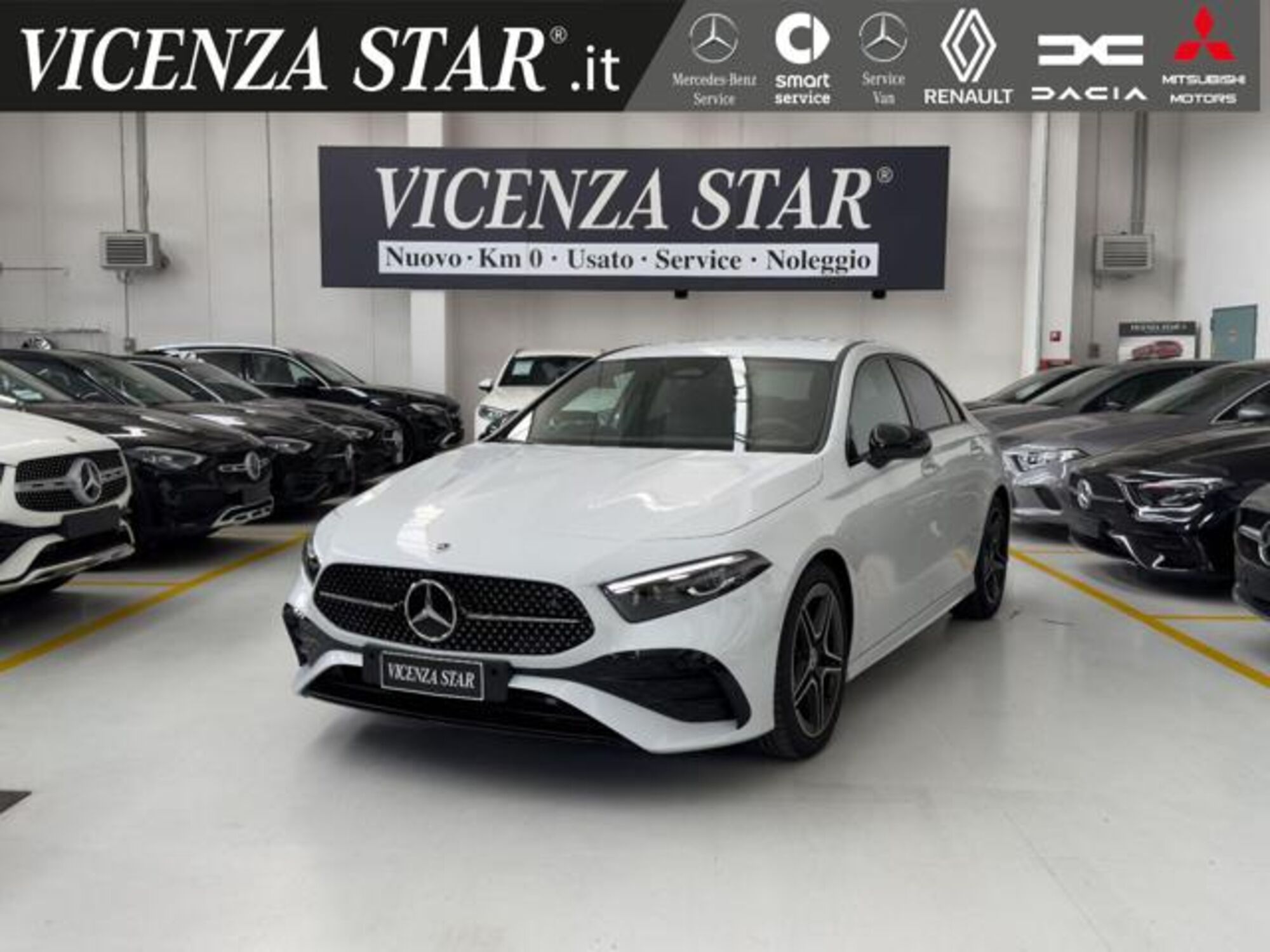 Mercedes-Benz Classe A Sedan 180 d Automatic 4p. Premium  del 2023 usata a Altavilla Vicentina