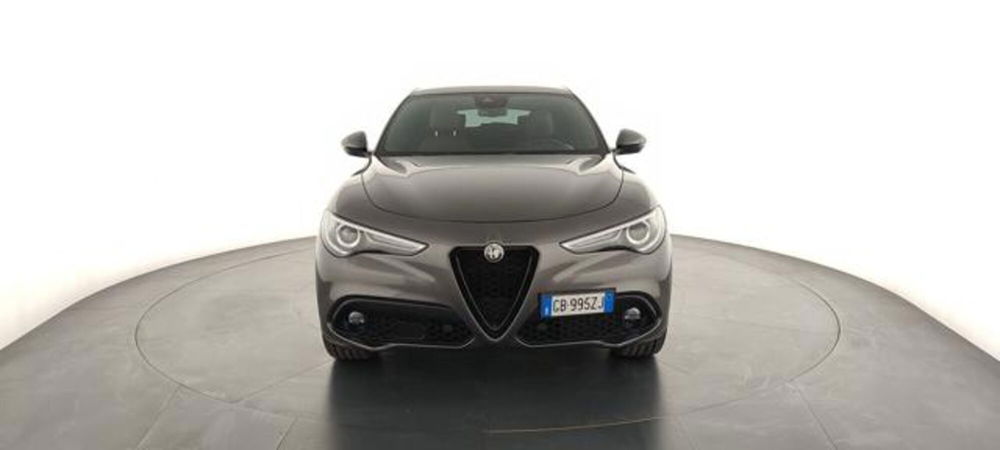 Alfa Romeo Stelvio usata a Perugia (2)