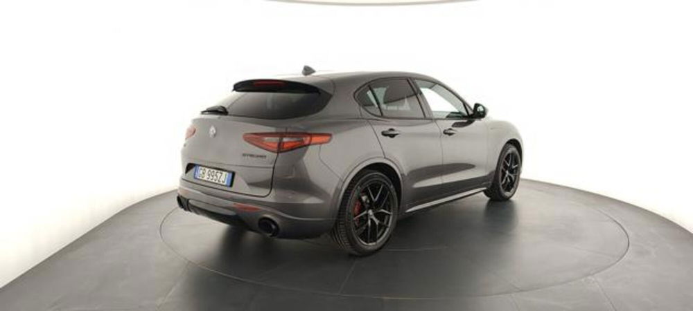 Alfa Romeo Stelvio usata a Perugia (4)