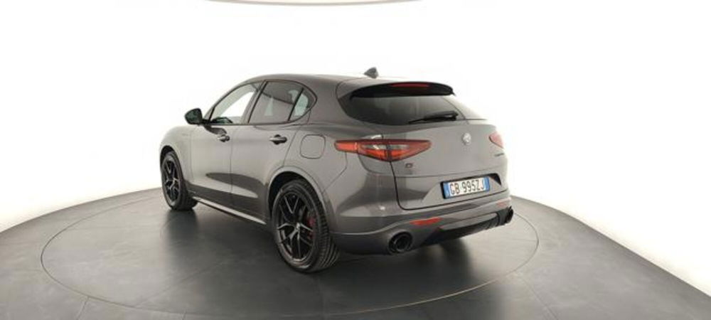 Alfa Romeo Stelvio usata a Perugia (6)