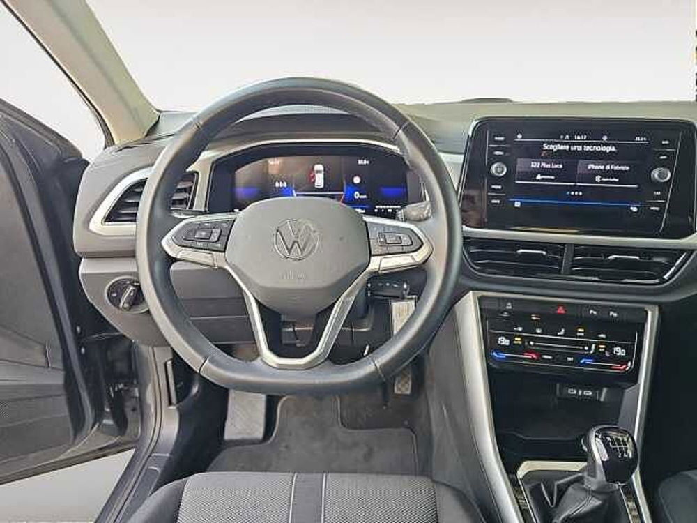 Volkswagen T-Roc usata a Lecco (11)