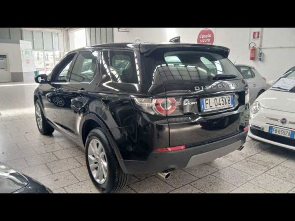 Land Rover Discovery Sport usata a Lecce (6)