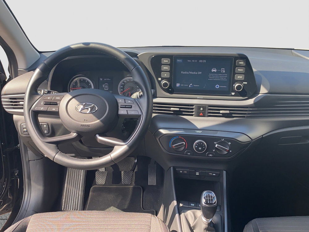 Hyundai i20 usata a Roma (10)