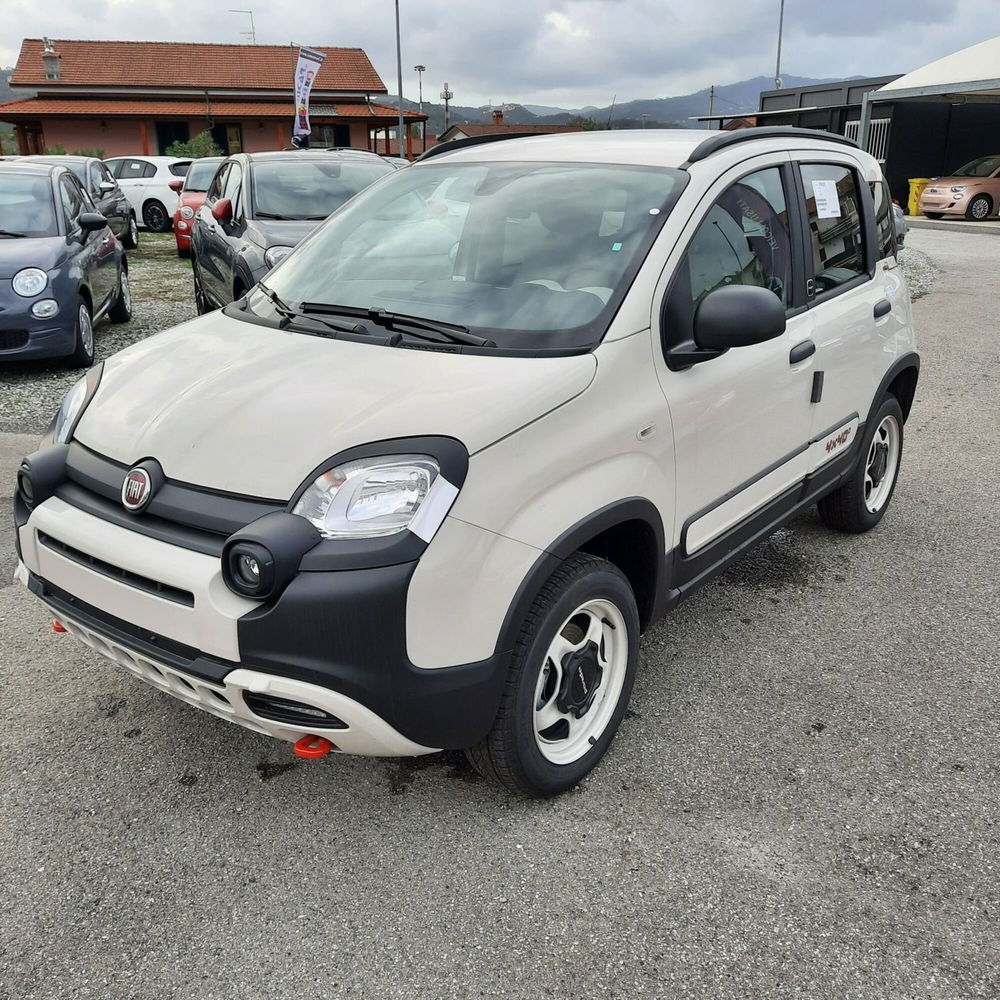 Fiat Panda Cross nuova a La Spezia