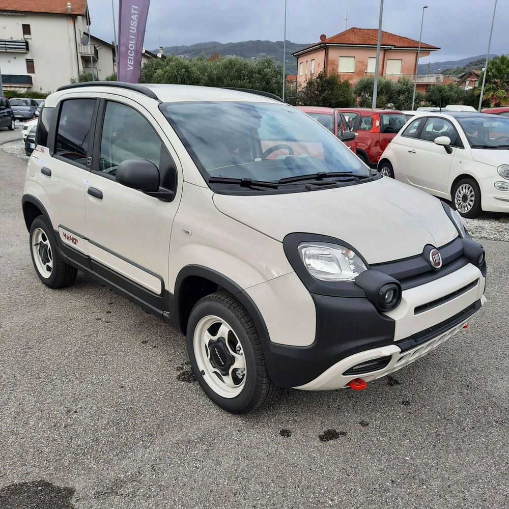 Fiat Panda Cross nuova a La Spezia (3)