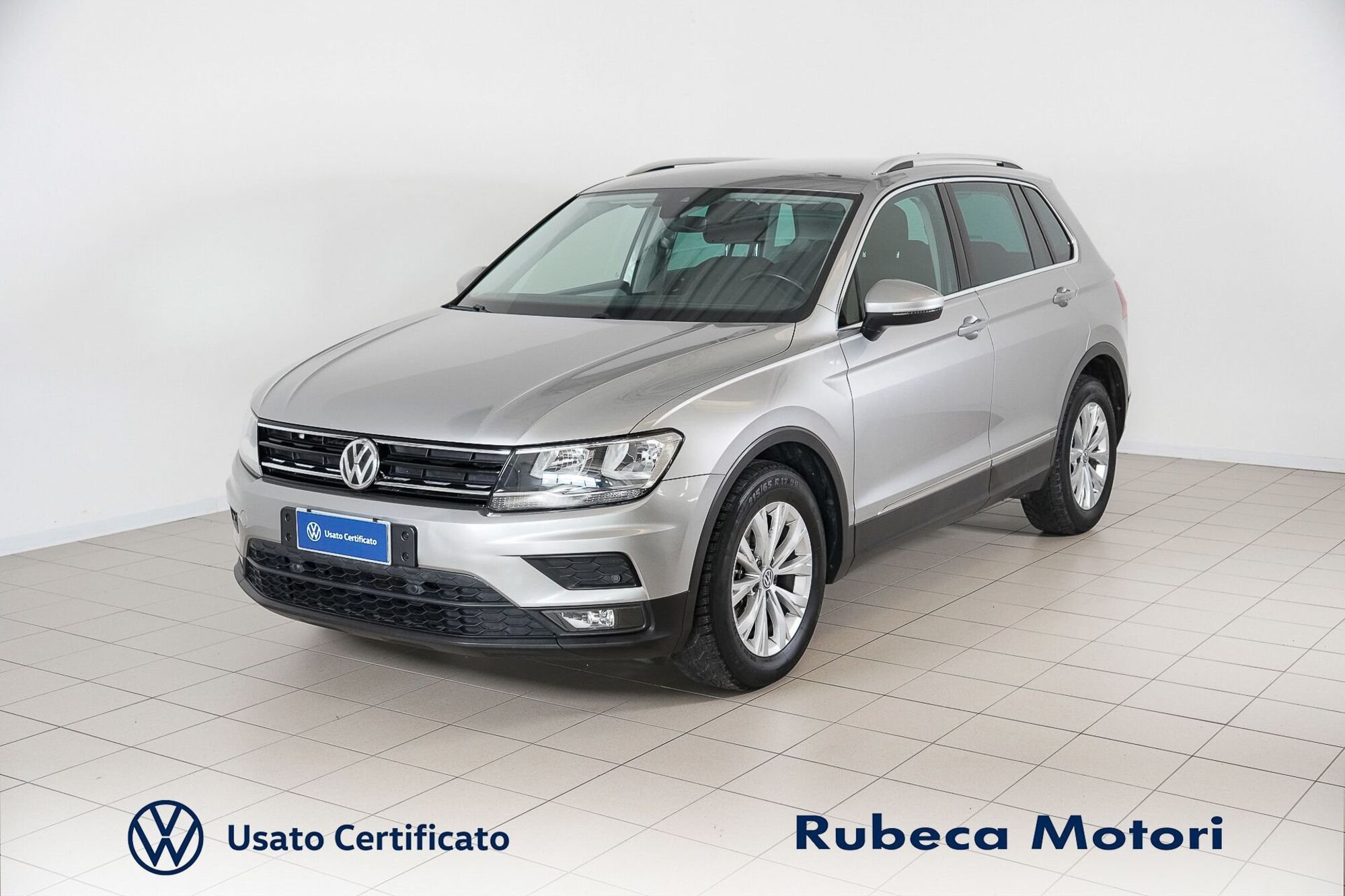 Volkswagen Tiguan 2.0 TDI SCR DSG 4MOTION Business BMT  del 2020 usata a Citta&#039; della Pieve