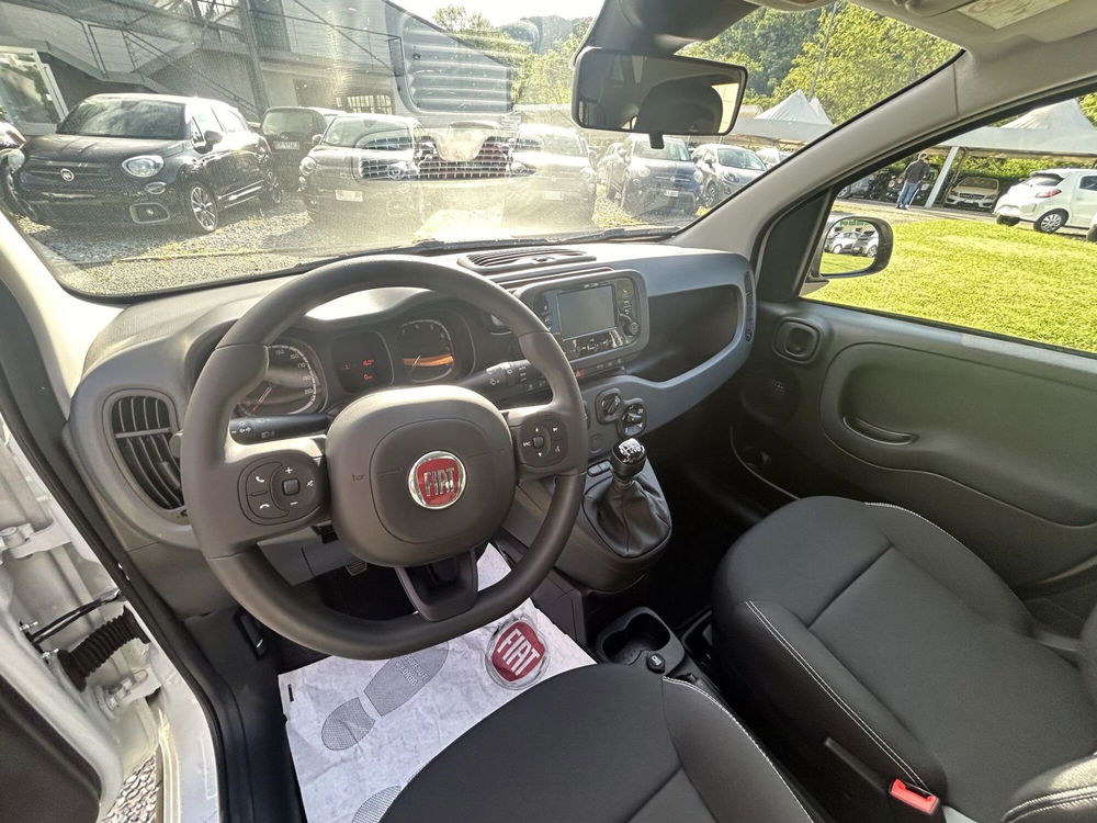 Fiat Panda nuova a La Spezia (10)