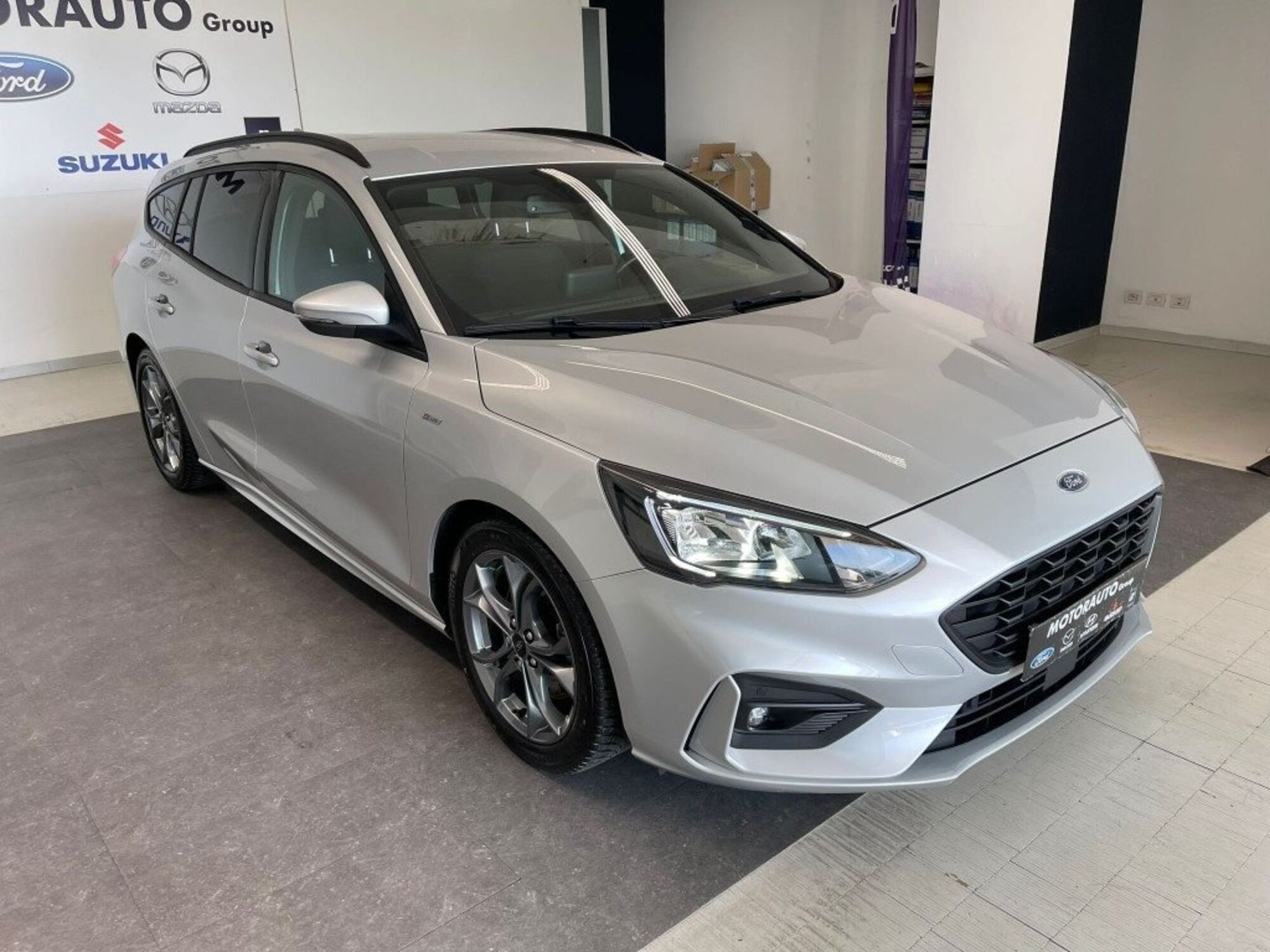 Ford Focus Station Wagon 1.5 EcoBlue 120 CV automatico SW ST-Line Co-Pilot  del 2020 usata a Arezzo