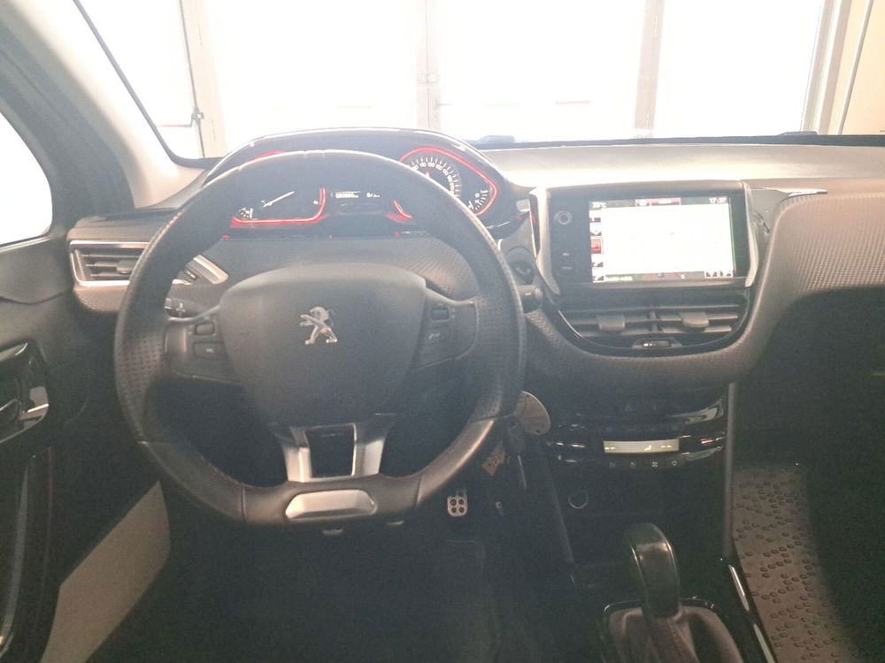 Peugeot 2008 usata a Arezzo (9)