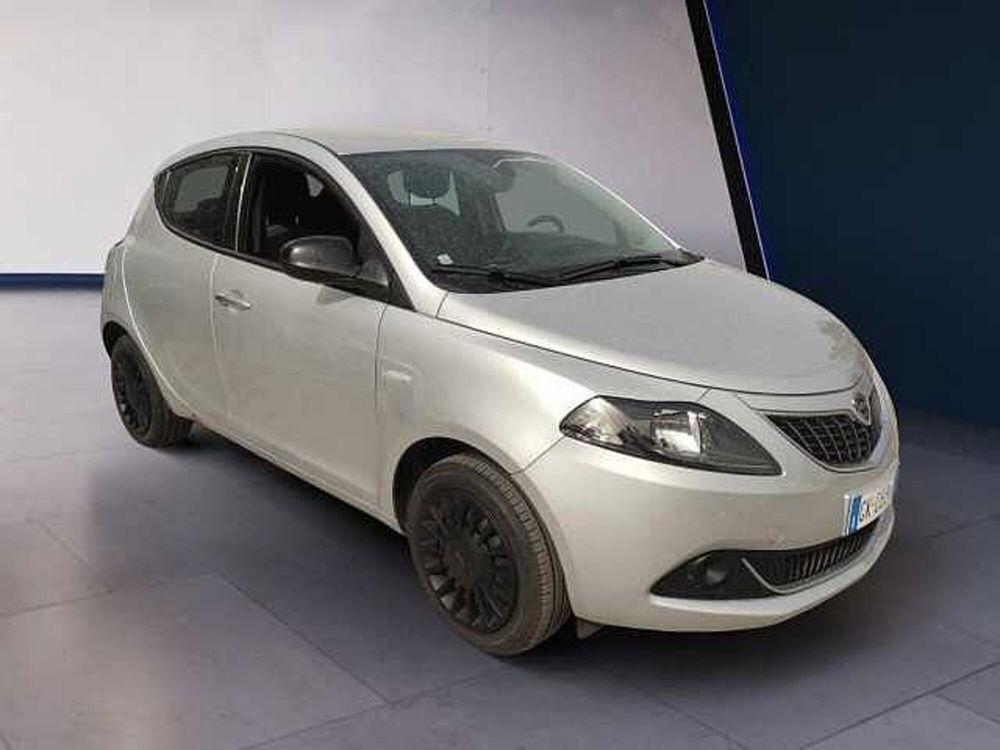 Lancia Ypsilon usata a Carbonia-Iglesias