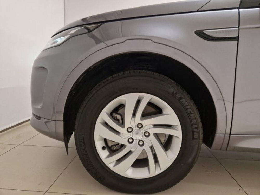 Land Rover Discovery Sport usata a Livorno (9)