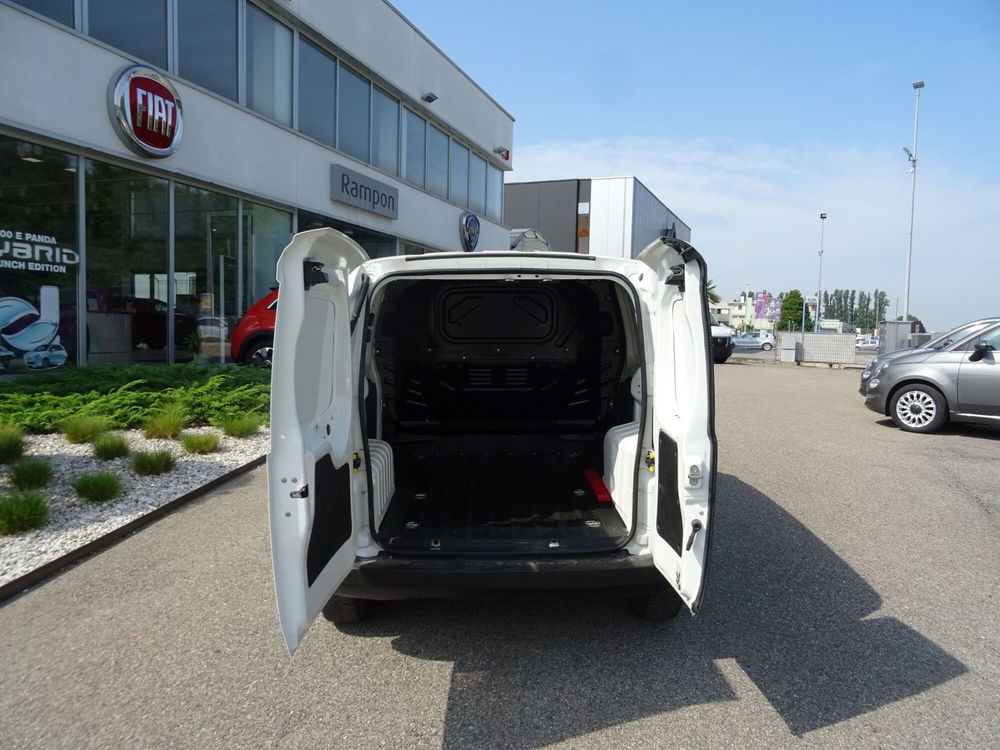 Fiat Fiorino usata a Venezia (19)