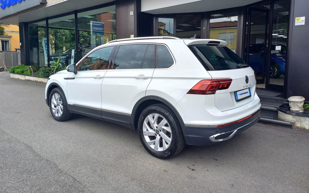 Volkswagen Tiguan usata a Milano (4)