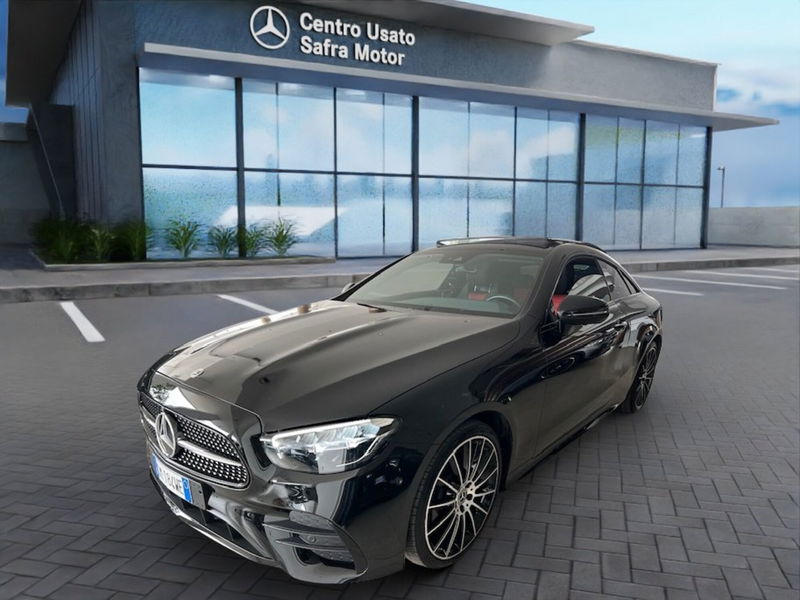 Mercedes-Benz Classe E Coup&eacute; 220 d 4Matic Premium Plus  del 2023 usata a Rende