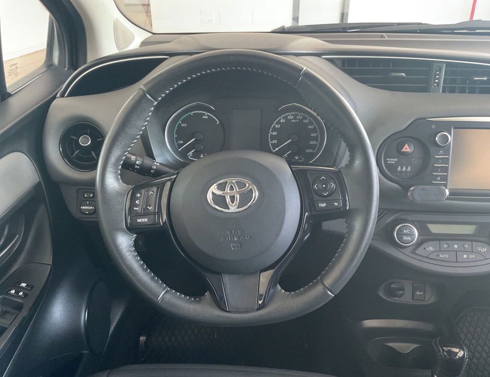 Toyota Yaris usata a Salerno (10)