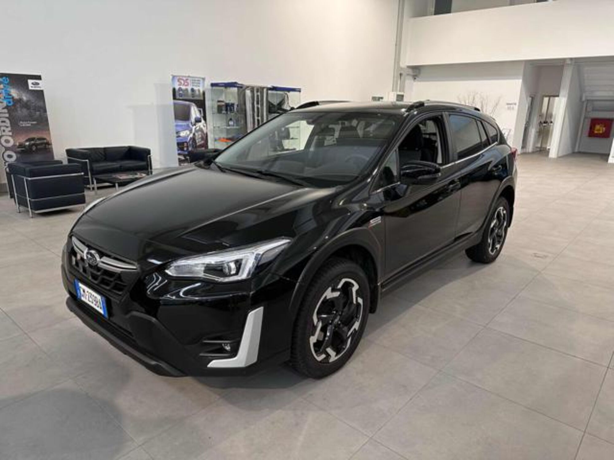 Subaru XV 2.0i e-Boxer MHEV Lineartronic Style  del 2023 usata a Padova