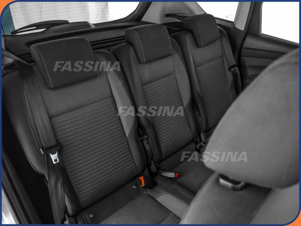 Ford C-Max usata a Milano (12)