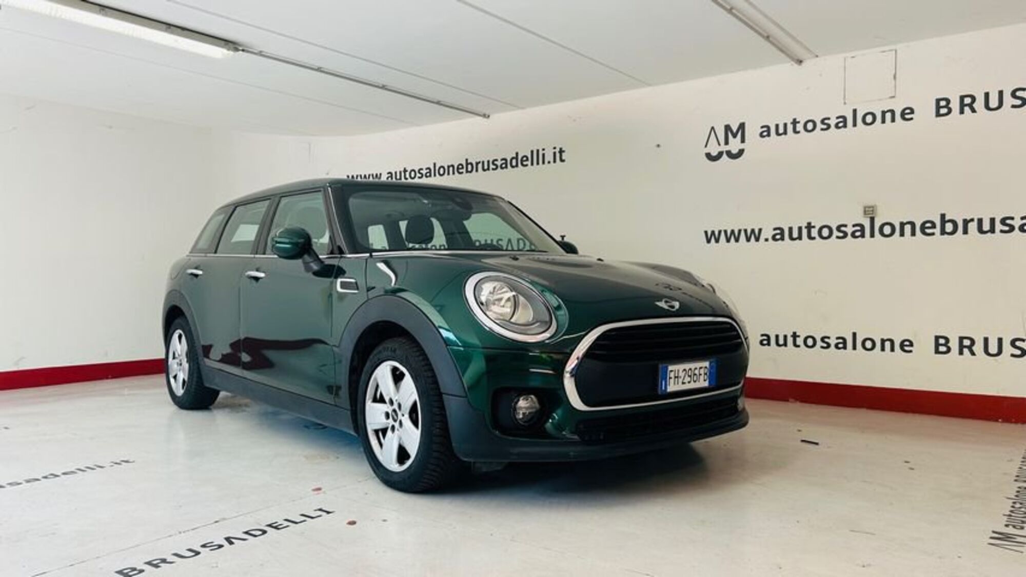 MINI Mini Clubman 1.5 One D Business Clubman  del 2017 usata a Galbiate