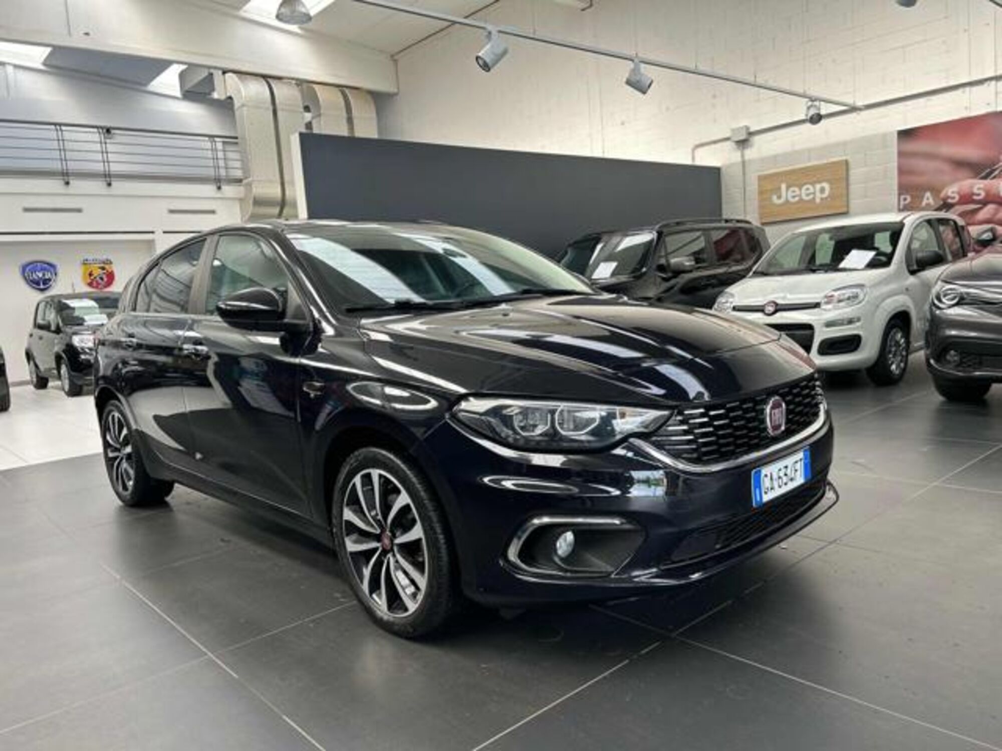 Fiat Tipo Tipo 1.4 T-Jet 120CV 5 porte Lounge  del 2020 usata a Vercelli