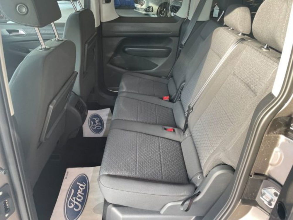 Ford Tourneo Connect nuova a Cuneo (11)