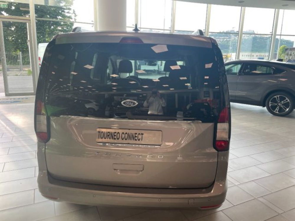 Ford Tourneo Connect nuova a Cuneo (6)