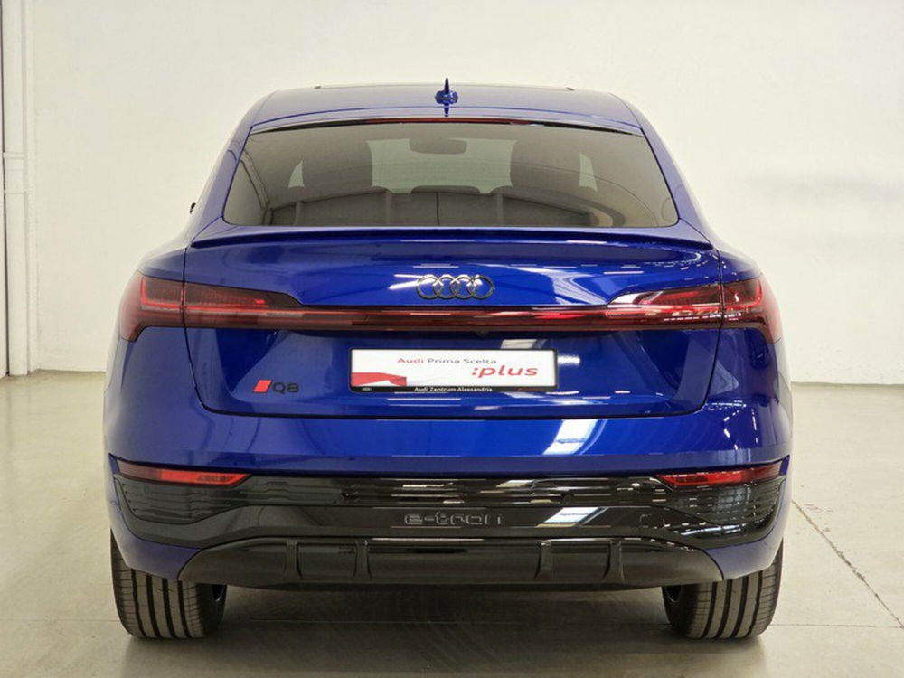 Audi Q8 Sportback nuova a Alessandria (5)