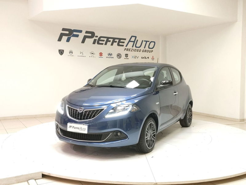 Lancia Ypsilon 1.0 FireFly 5 porte S&amp;S Hybrid Gold Plus del 2022 usata a Teramo