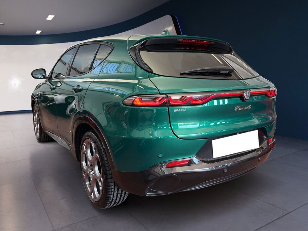 Alfa Romeo Tonale nuova a Torino (4)