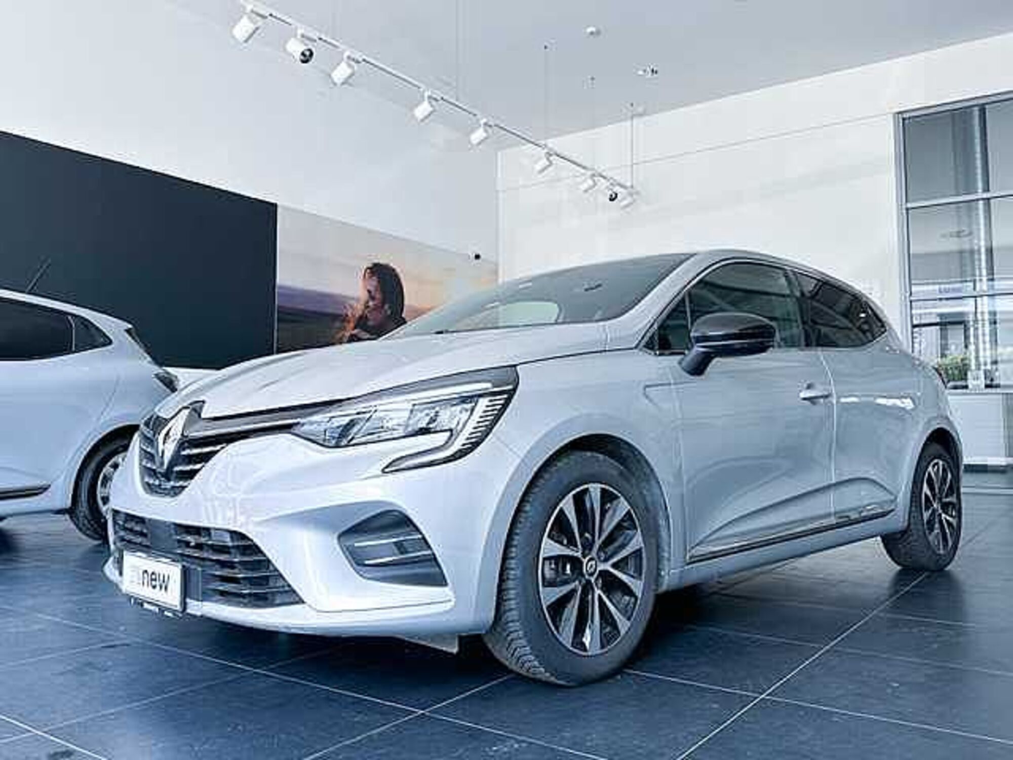 Renault Clio TCe 90 CV 5 porte Techno  del 2023 usata a Rende