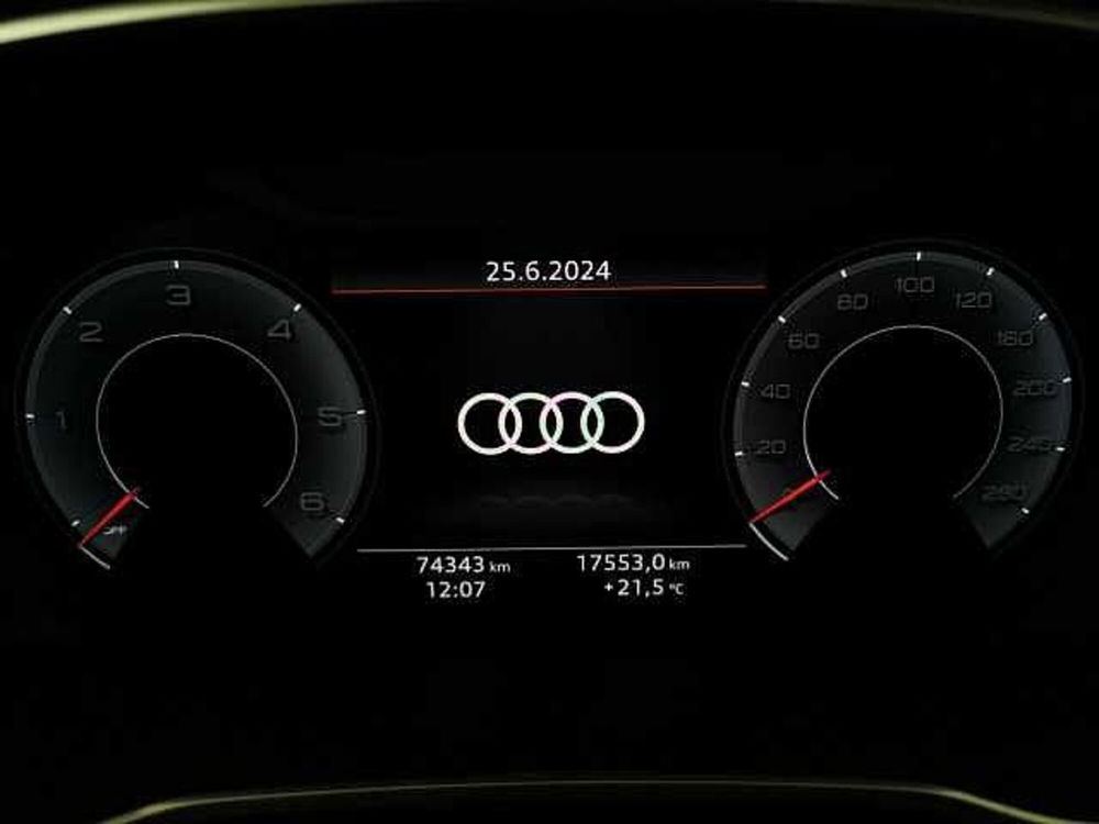 Audi Q3 Sportback usata a Chieti (12)