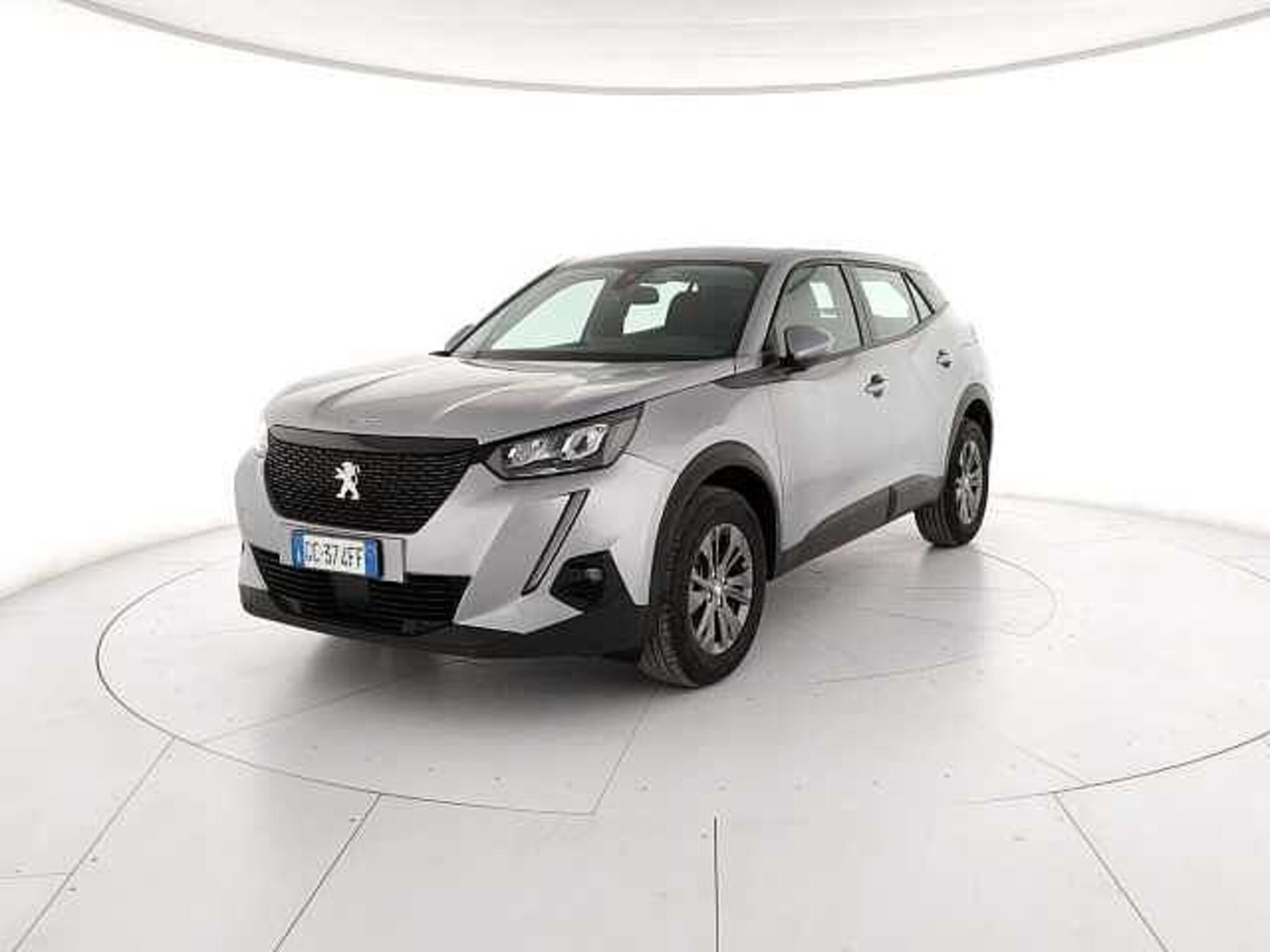 Peugeot 2008 PureTech 130 S&amp;S Active del 2020 usata a Roma