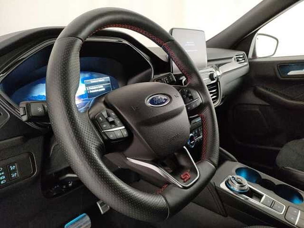 Ford Kuga usata a Roma (13)