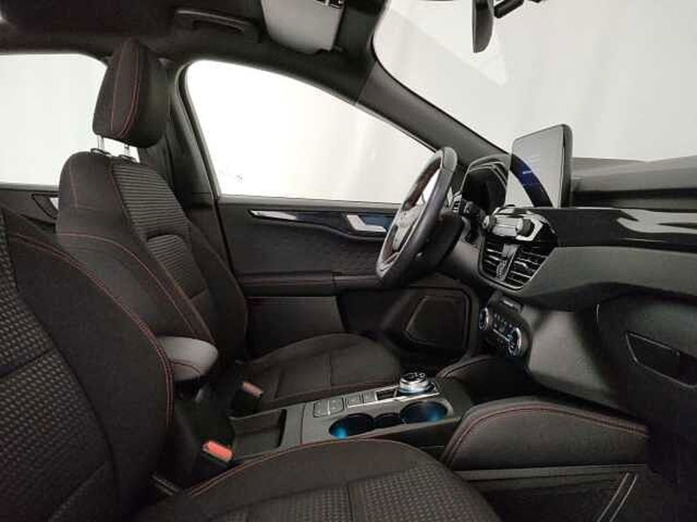 Ford Kuga usata a Roma (7)