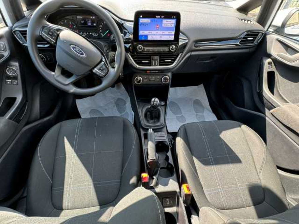 Ford Fiesta usata a Latina (12)