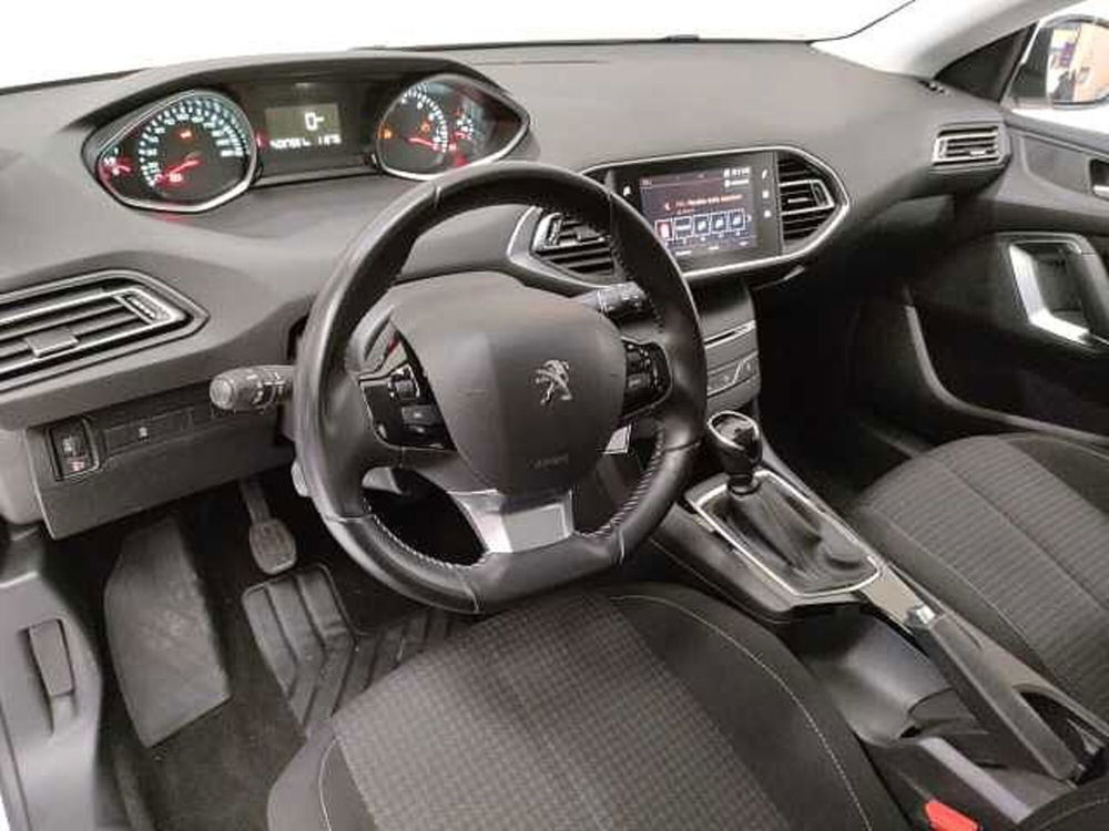 Peugeot 308 usata a Teramo (10)