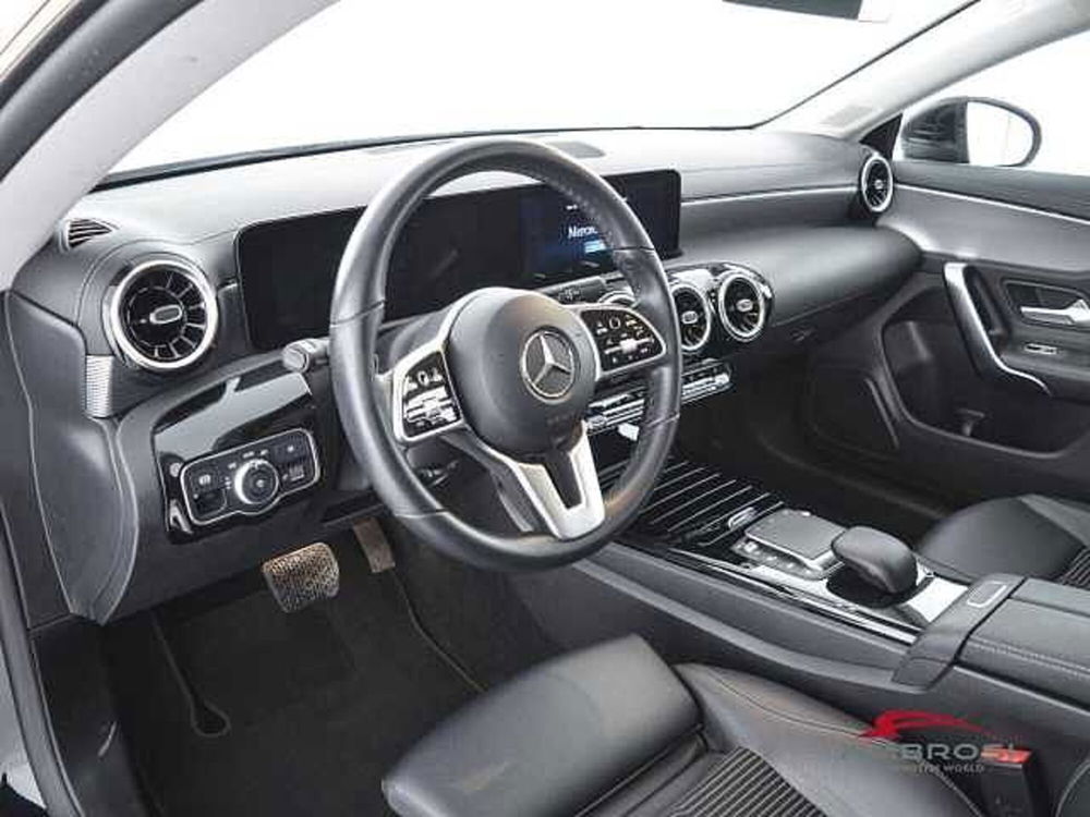 Mercedes-Benz CLA Shooting Brake usata a Viterbo (8)