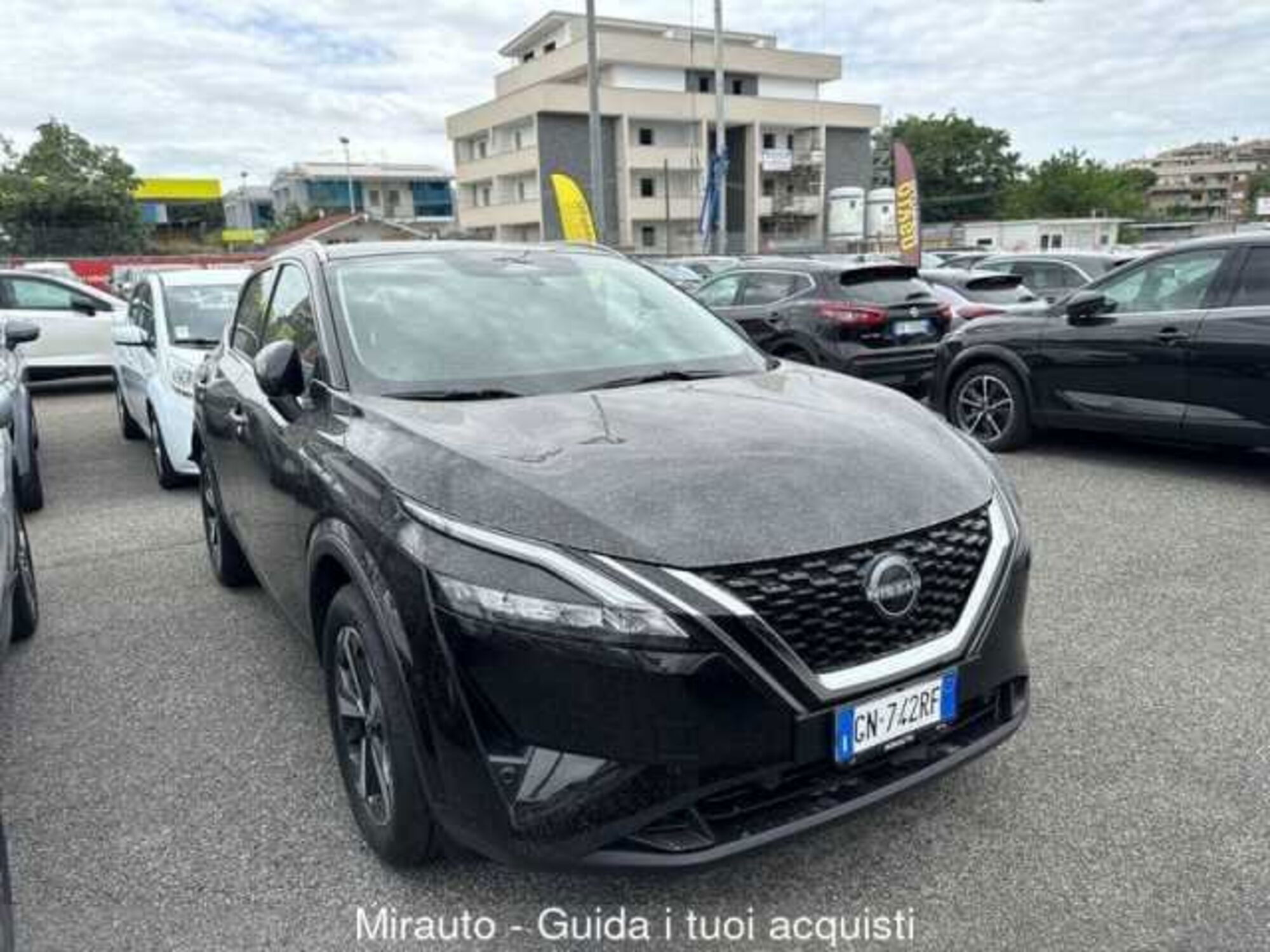 Nissan Qashqai 1.3 mhev Tekna 2wd 158cv xtronic del 2023 usata a Roma