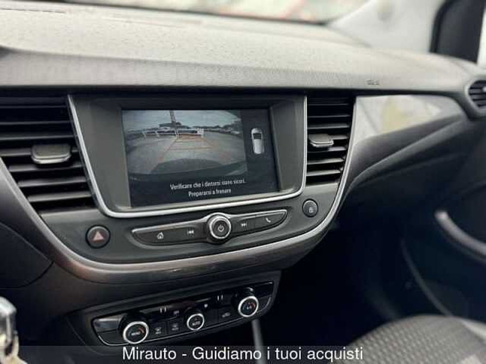 Opel Crossland X usata a Roma (15)