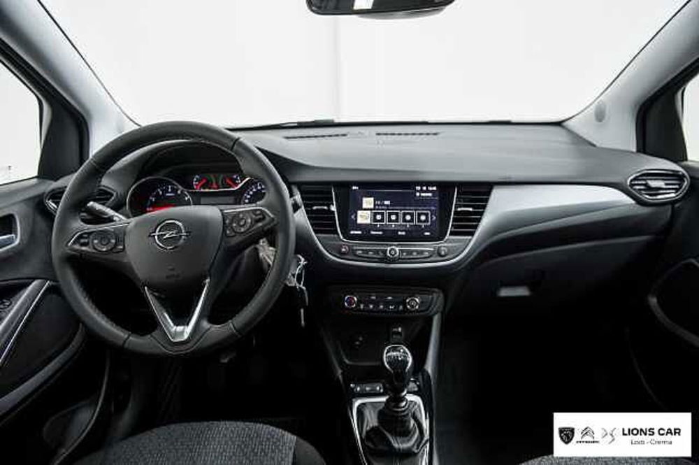 Opel Crossland nuova a Lodi (9)