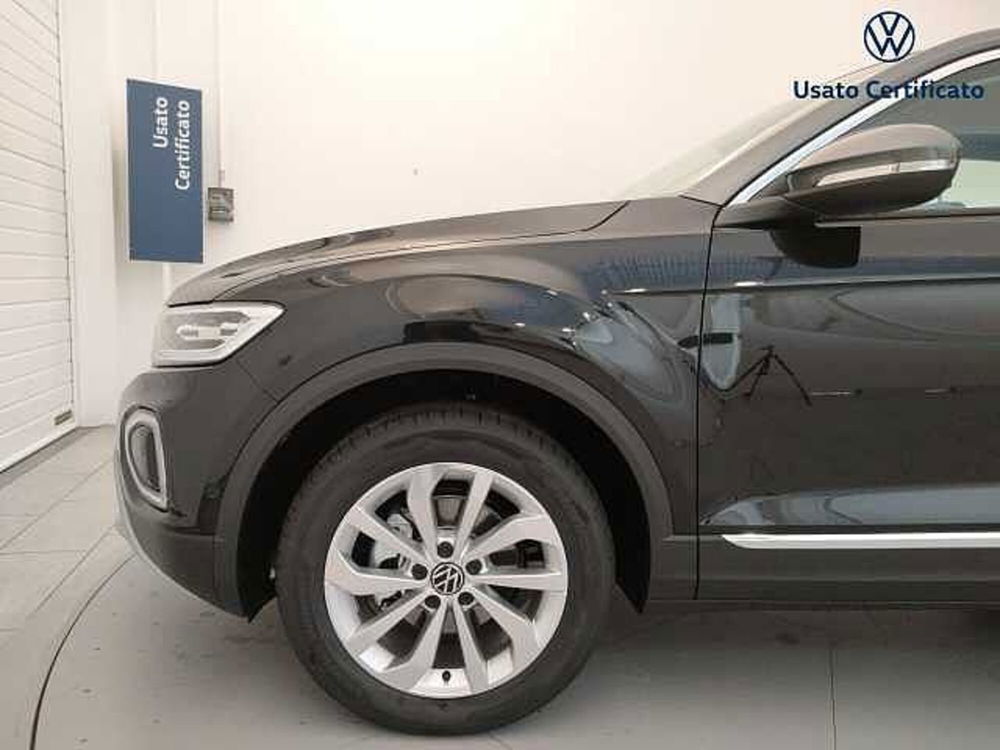 Volkswagen T-Roc nuova a Varese (7)