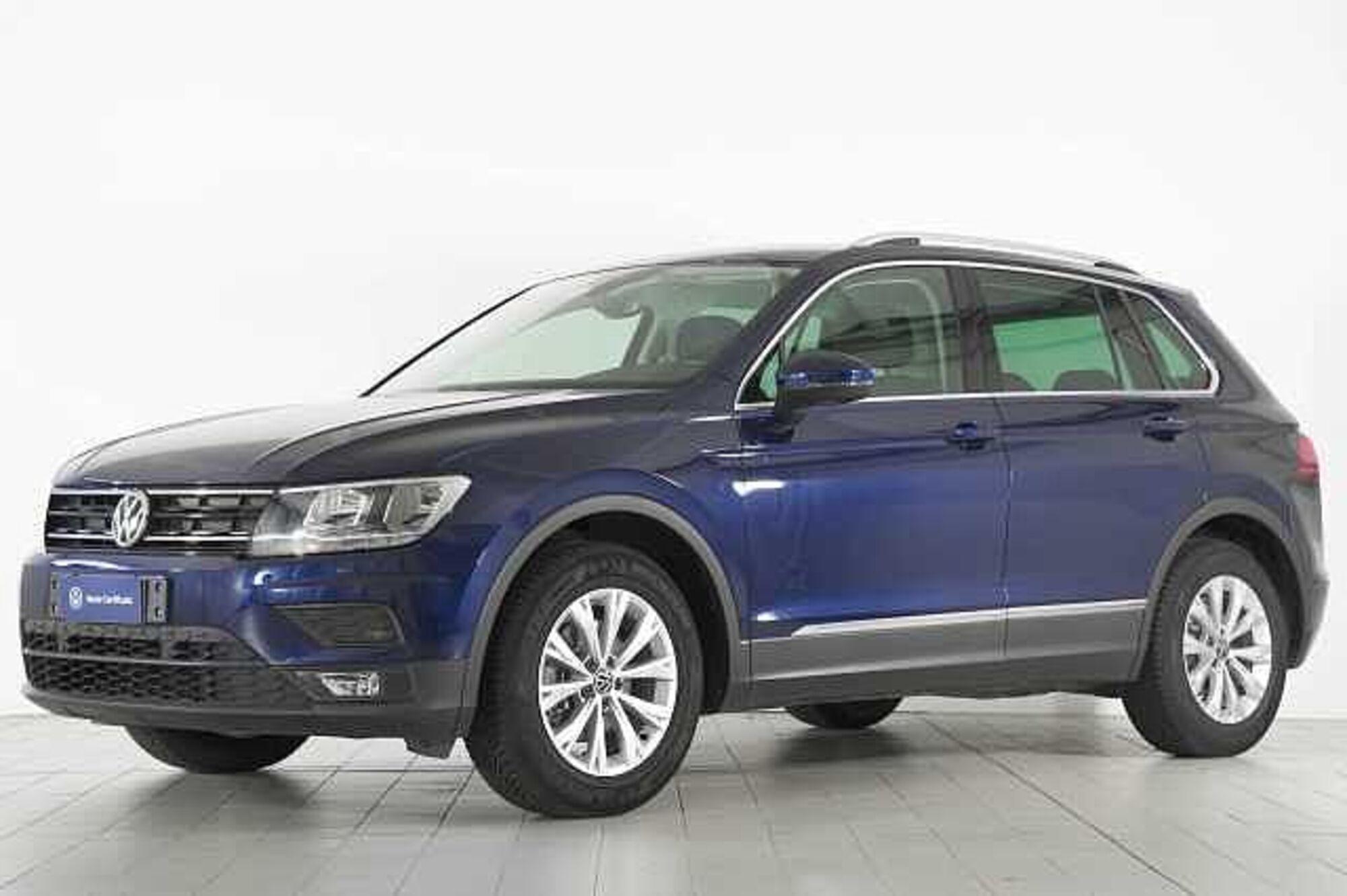 Volkswagen Tiguan 1.5 TSI Business ACT BlueMotion Technology del 2020 usata a Barni