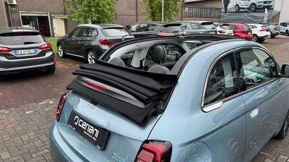 Fiat 500e Cabrio usata a Milano (10)