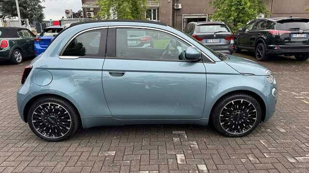 Fiat 500e Cabrio usata a Milano (6)