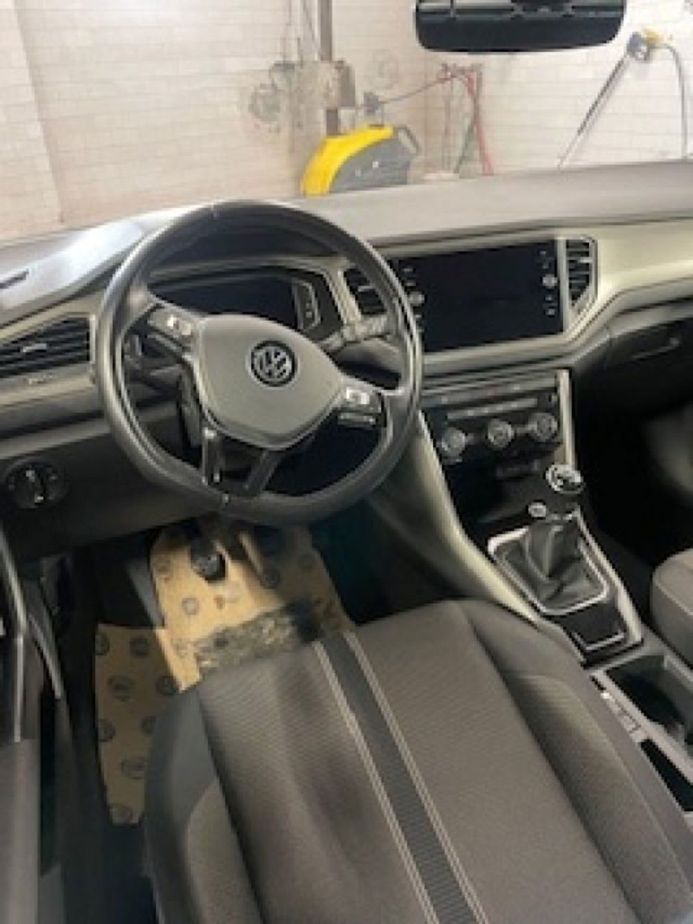 Volkswagen T-Roc usata a Bologna (9)