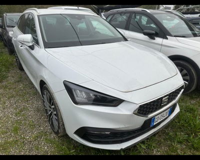 SEAT Leon ST Sportstourer 1.5 eTSI 150 CV DSG Xcellence  del 2021 usata a Castenaso