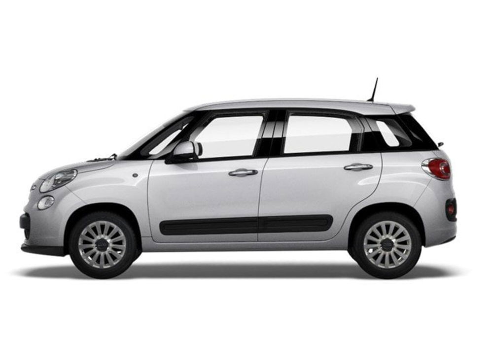 Fiat 500L nuova a Catania (3)