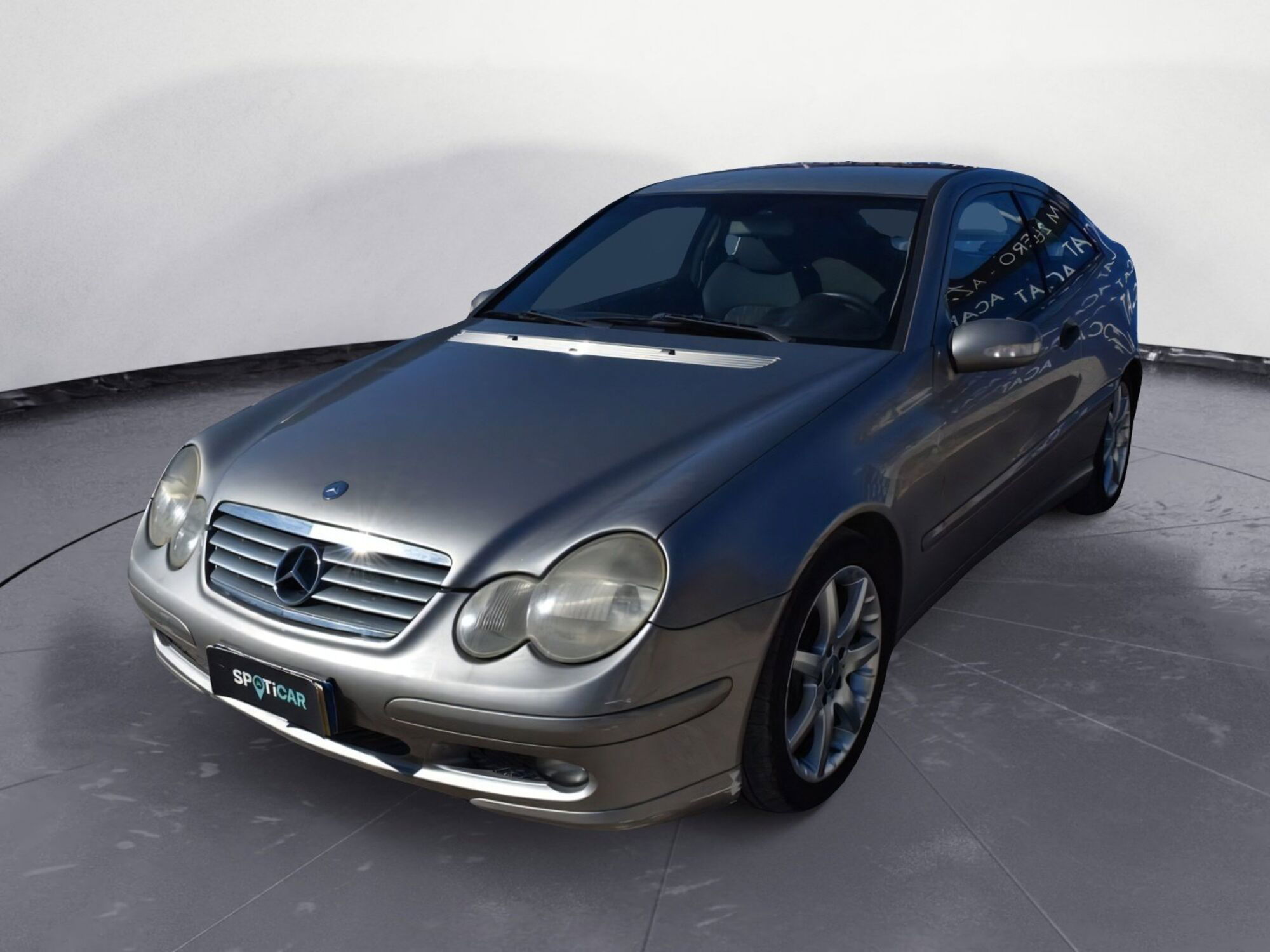 Mercedes-Benz Classe C Coup&eacute; 220 CDI cat Sportcoup&eacute; del 2004 usata a Catania